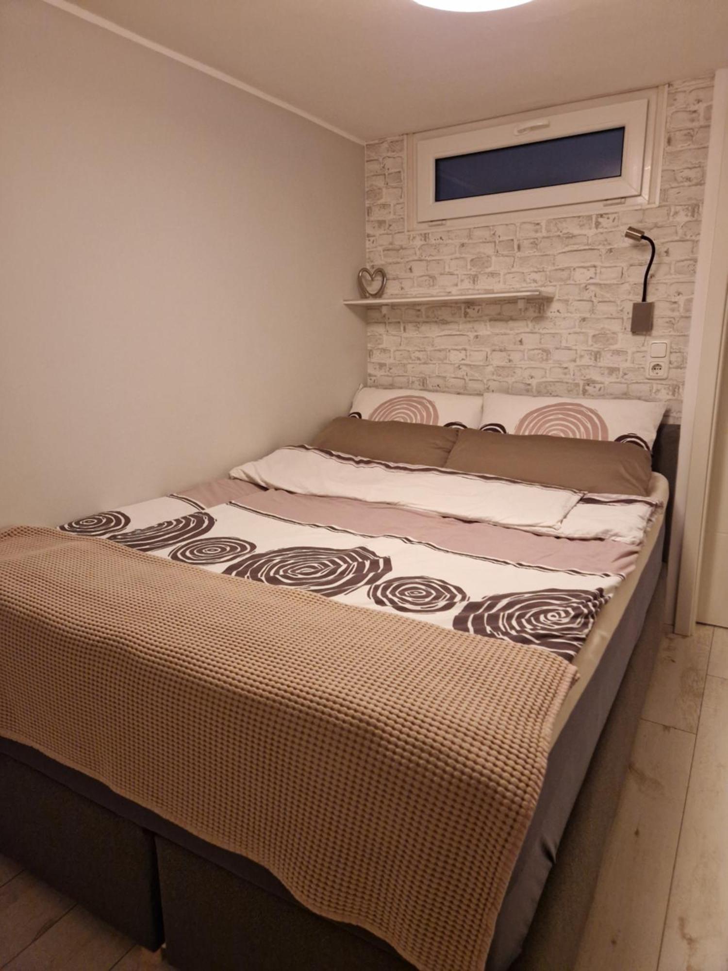 Familie Jonas Apartman Schweich Kültér fotó